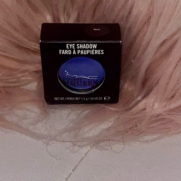 RARE M·A·C Alexander McQueen Nile Blue Eyeshadow Limited Edition Full Size - Picture 5 of 9